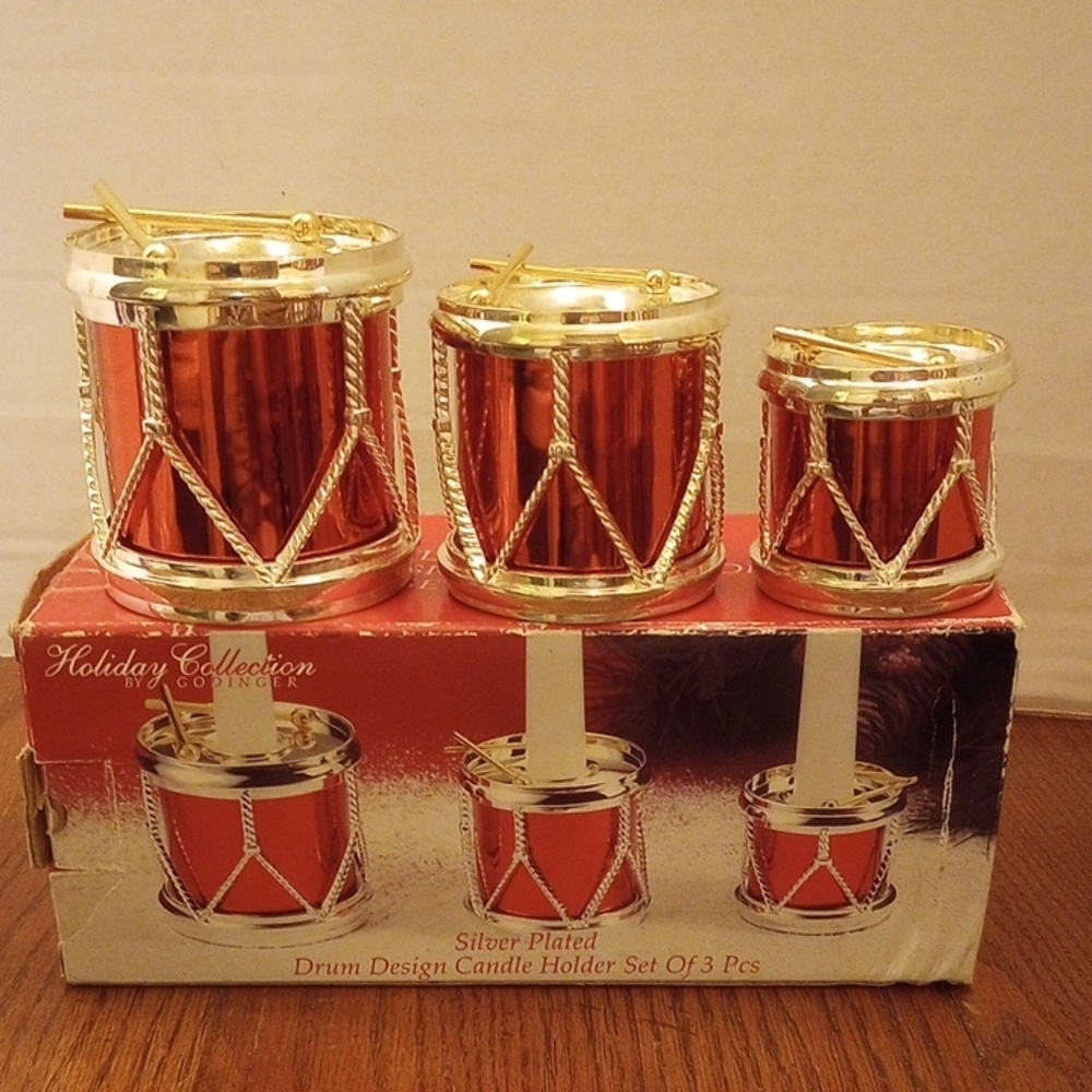 Red and Gold Drum Candle Holder Set